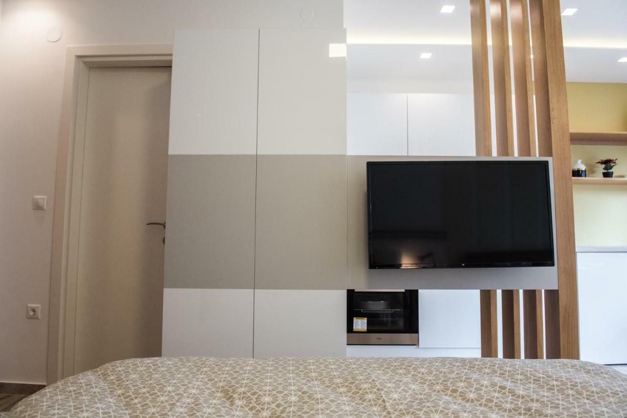 Violet #Colony_White_Tower Apartment Солун Екстериор снимка